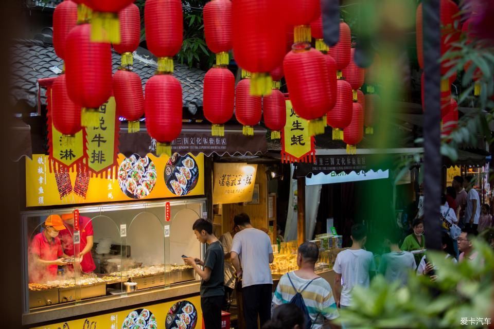 四天三晚，成都那些让人念念不忘的美食和美景