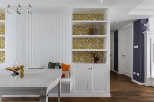 阳台上|93平现代简约风,壁炉式电视背景墙,简美如光的舒适宅