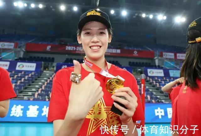 主攻手|恭喜!中国女排联赛冠军主攻手留洋成功,加盟豪门,郎平热泪盈眶