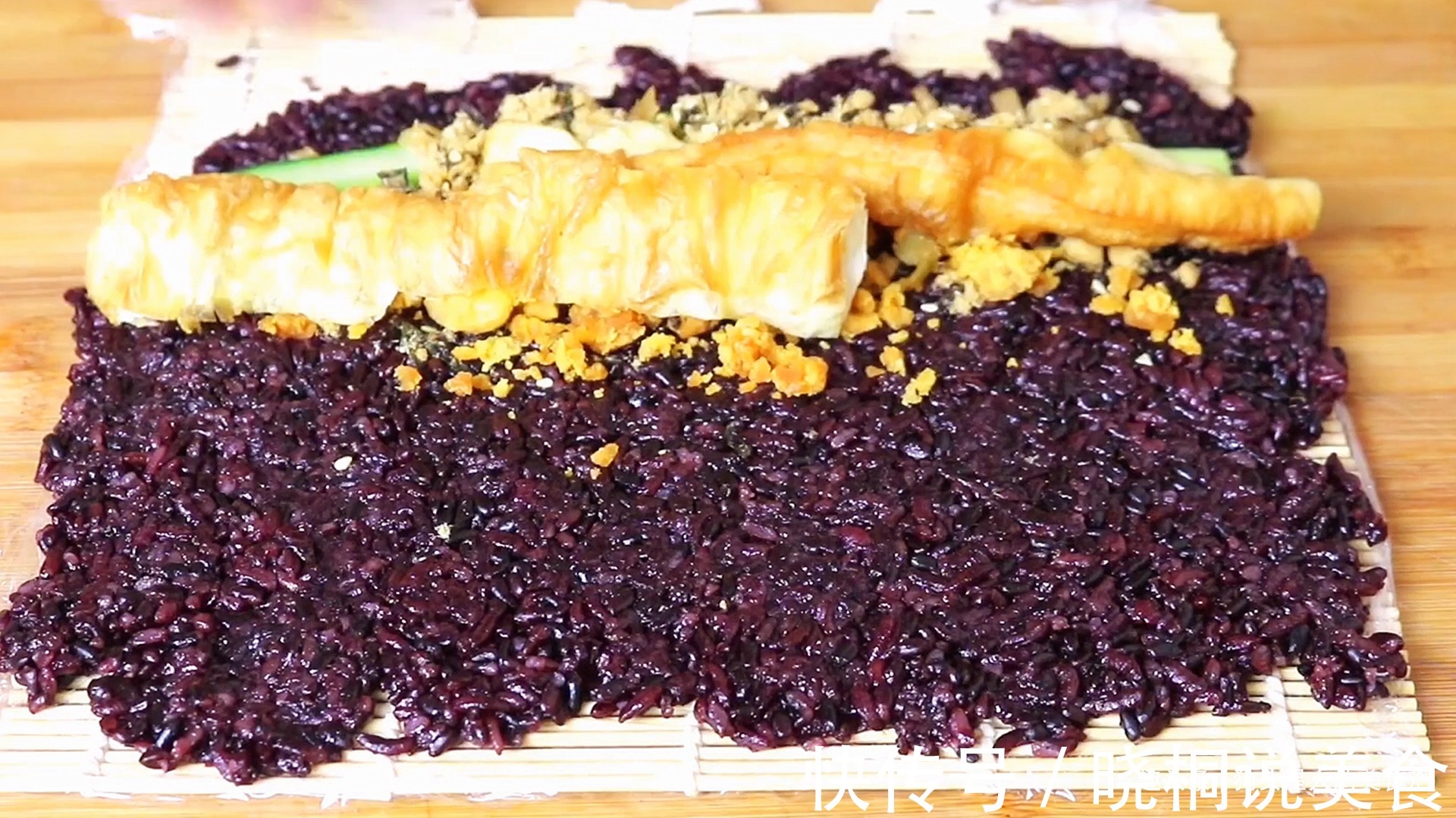 饭团家常做法,做早餐最适合,包一包就能吃,做法简单易学