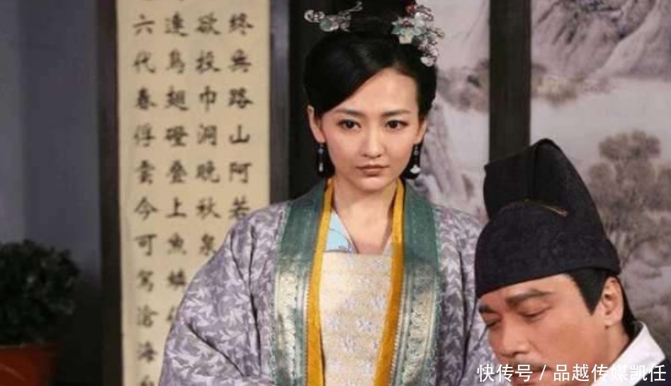 宋高宗#奸臣秦桧随口作诗2句,至今广泛流传,竟成了教师们的口头禅