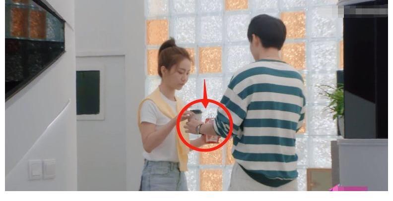 女二|心动的信号4：男1太卑微了，天天伺候女2，又当保姆又当司机！