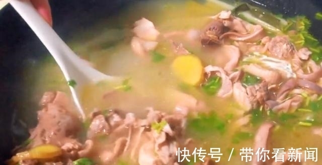 猪肚鸡汤|入秋后，多给家人喝这道汤，2种食材一锅出，特补脾胃，别错过