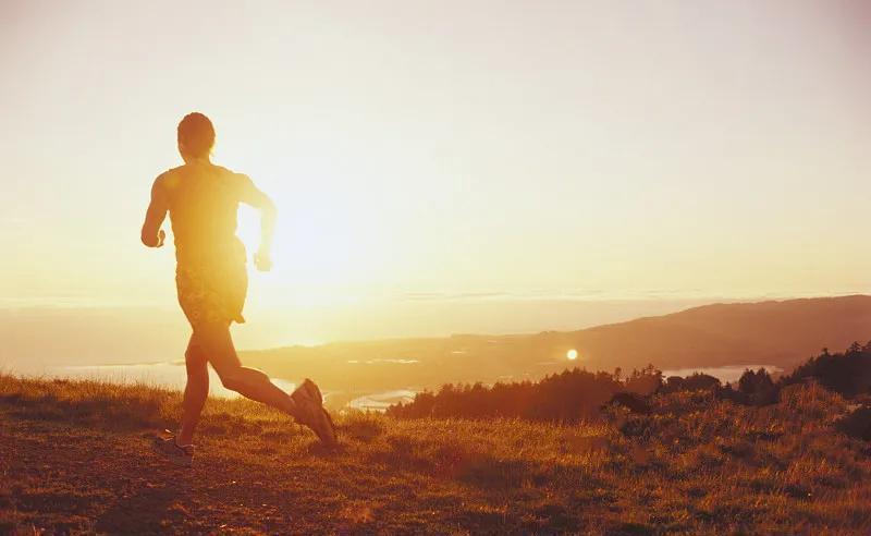 什么是阳气?为什么要补阳气?升发阳气是改变命运的最好方法