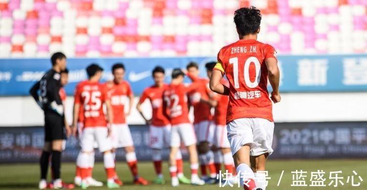 梅州客家|足球报广东4中超队除梅州不欠薪外,其他三队都遇到了经济困难!