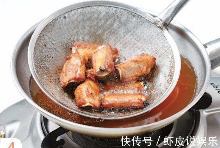 晚餐来份蒜香口味的排骨,下饭下酒,回味悠长