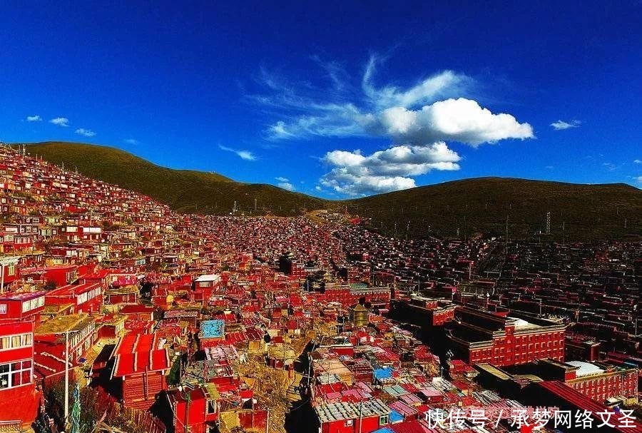 泰国|【全球FUN享】色达的昼与夜,转山转水转佛塔