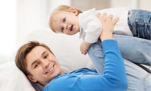 光脚|宝宝夏天可以不穿袜子吗?儿科医生给出答案,多数人后悔知道晚了