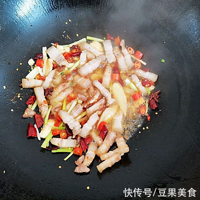 最对胃口的人气家常菜黄豆焖肉