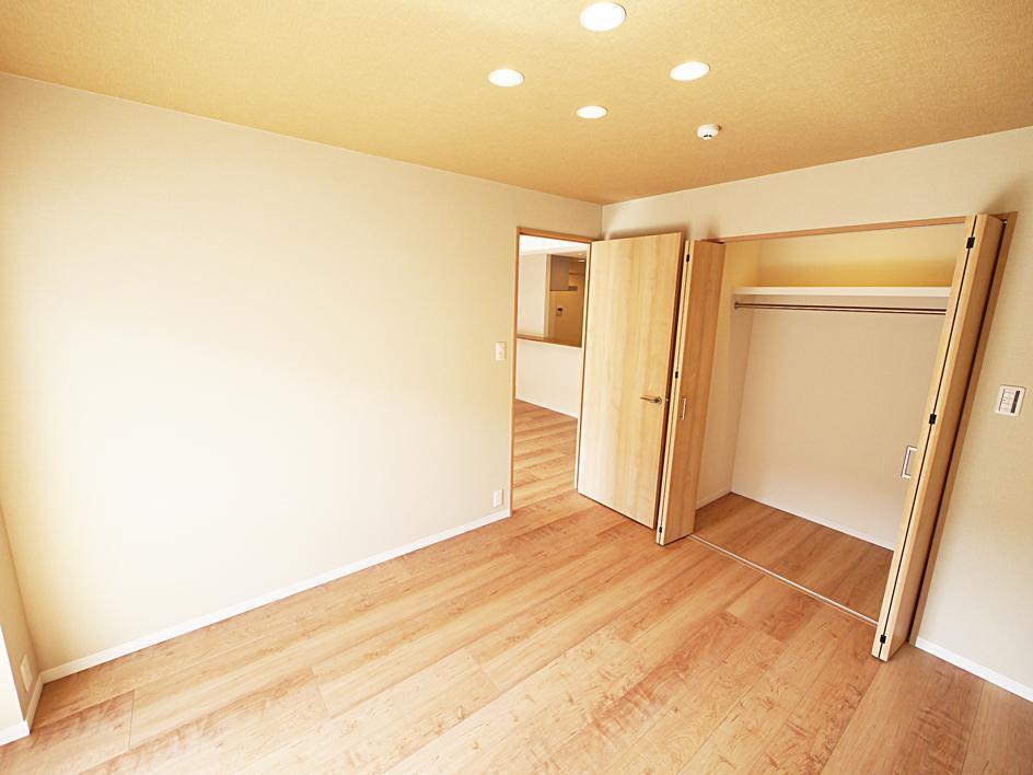 卧室|“去衣柜化”的卧室越来越流行,也许只有尝试过,才知道有多爽