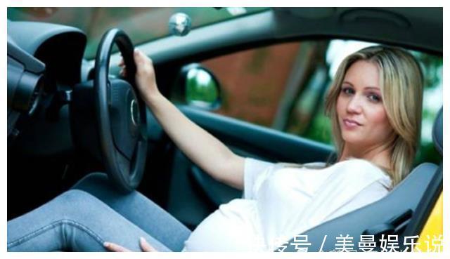 怀孕|孕8个月坐公交出行,准妈妈起身“异味”扑鼻,一旁乘客不敢呼吸