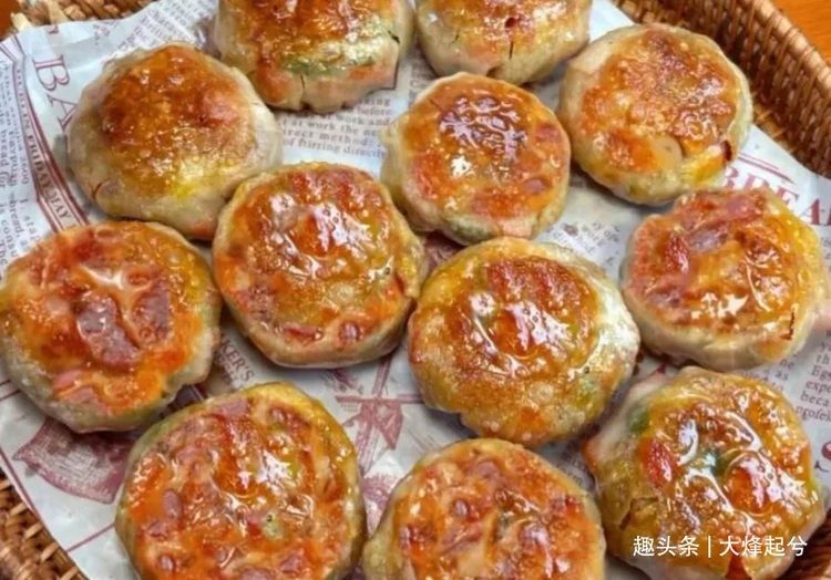 家有高中生，妈妈按时早起变着花样做早餐，看看一个小时准备了啥