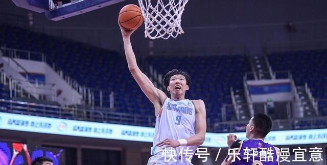 cb周琦重返CBA有戏了曝篮协新规横空出世,量身定做也难回辽篮