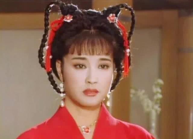 居然|武媚娘为了抬高娘家的门第，居然让亲爹把秦叔宝和尉迟恭踩在脚下