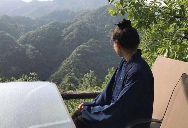 微信|武当山的女道士,能玩微信玩手机,唯独恋爱是不被允许的