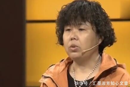 公公|公公花光退休金买一对翠镯,女子瞒着来鉴定,专家翁媳关系如何