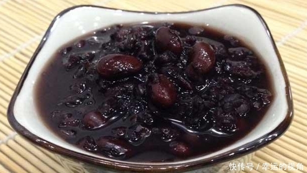 黑米|此粥被誉为“纯天然养发剂”,每周吃2次,养发护发,发质更健康