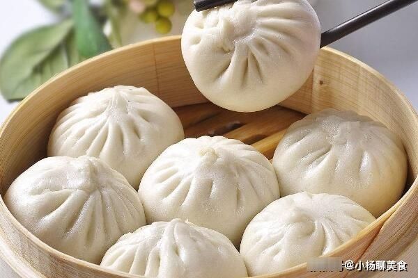  苔菜|?蒸包子用冷水还是开水？包子铺老板的秘诀，蒸出的包子香软喷香
