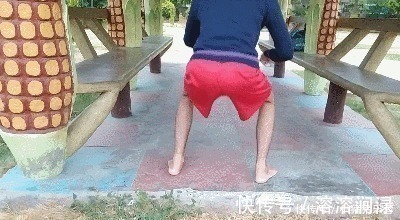 训练|小伙练腿每天做100个深蹲,并逐渐增加训练难度,1个月看腿部变化