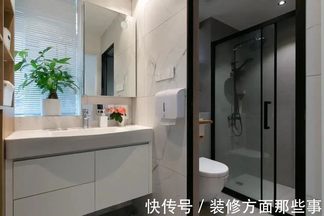 飘窗|谁说小户型就要将就?快来看看这套70平的设计,满屋子都是亮点