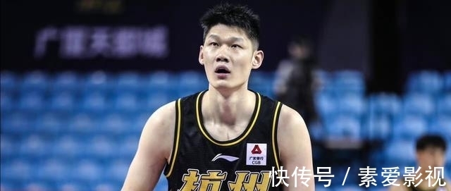 准三双|CBA3消息!广厦队3人得分20+,黄荣奇爆砍准三双,吴冠希统治内线