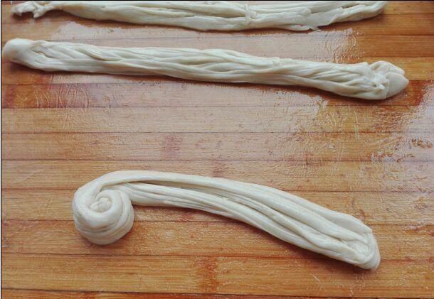 外酥|早餐就馋它,不发面不烫面,外酥里软层次多,凉了也不硬,超好吃