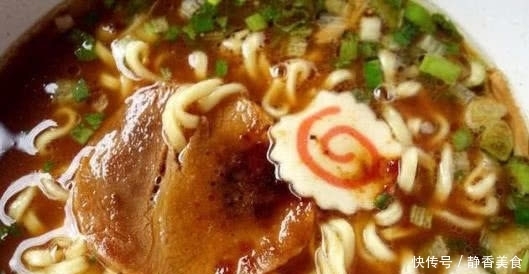 国内方便面|卖到日本的泡面,差距真的太大了,网友:我吃的都是假泡面?