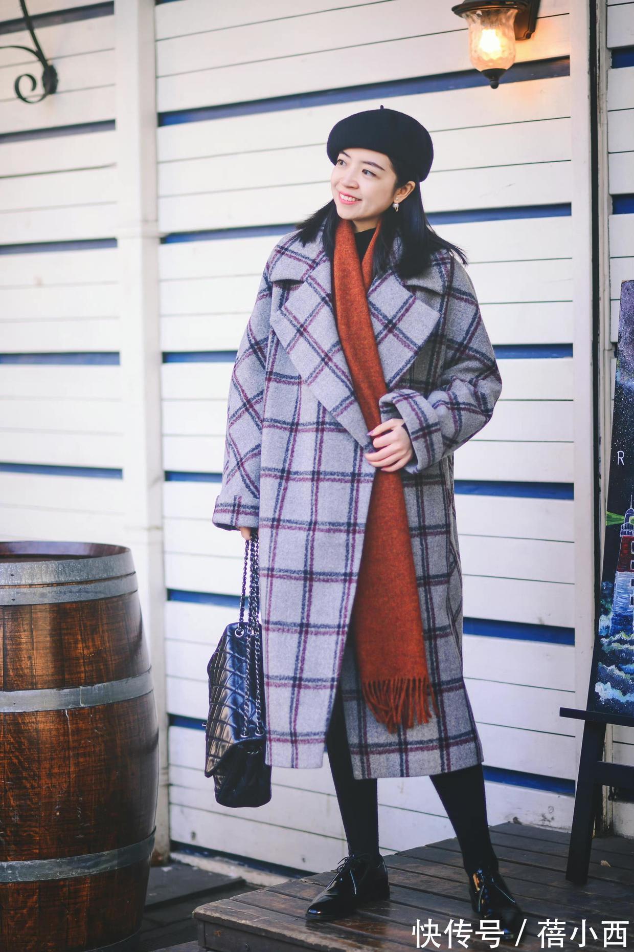 博主|冬季最流行的是“大衣”,跟三木穿4个高级款,搭配裤子裙子都美