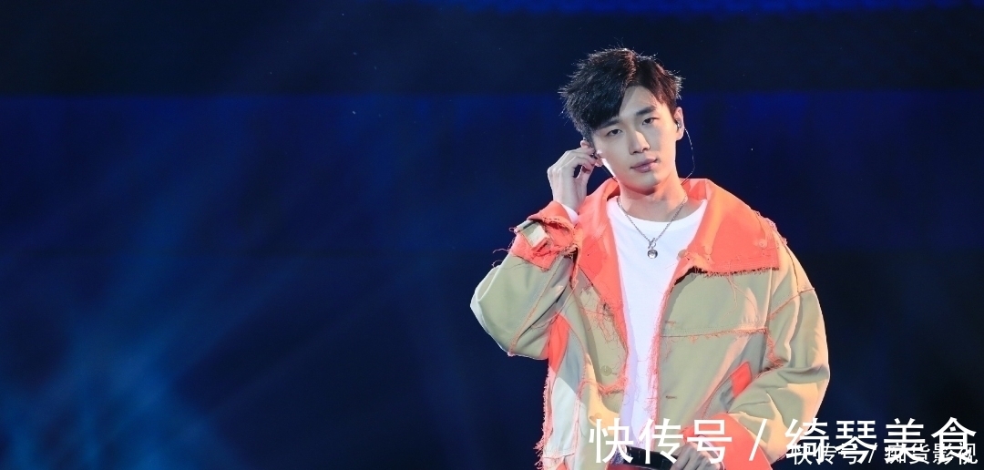 星期一有《中國(guó)好聲音》冠軍拉票會(huì),淘汰學(xué)員返場(chǎng),四位導(dǎo)師開(kāi)唱