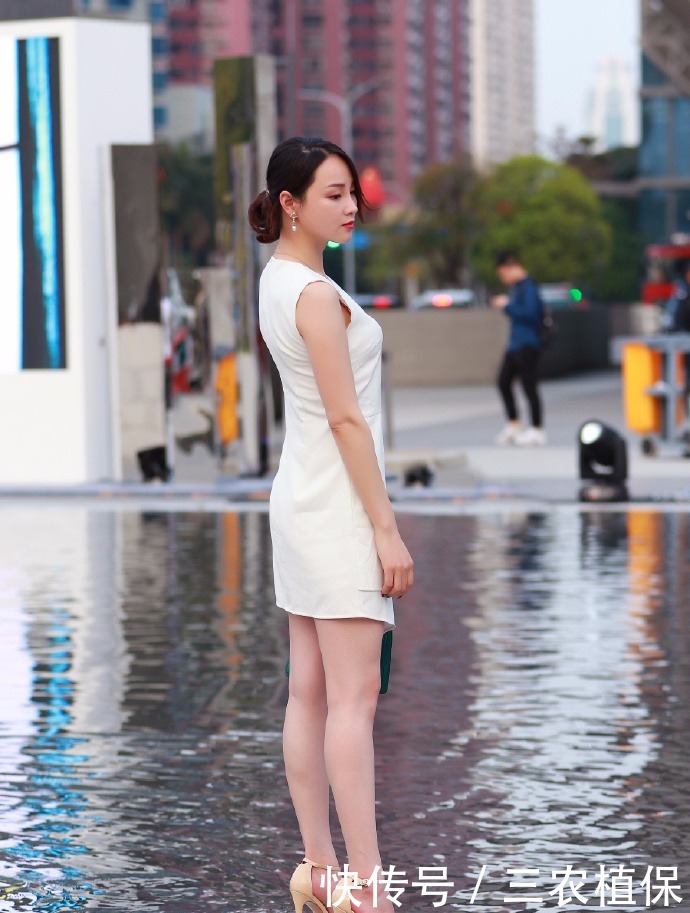 口子|一条漂亮的裙子,怎么会有个“口子”,难道是自己“撑开”的吗