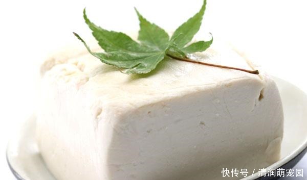 更年期上门前，身体会提前出现一些异象，45岁后的女人要多注意