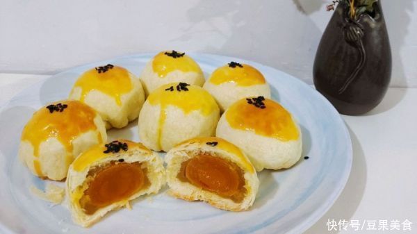 蛋黄酥|灿如金牌の蛋黄酥 酥到掉渣