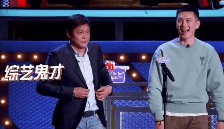 《吐槽大會》提詞器曝光，曾遭相聲名家砸掛，扯開了行業遮羞布？