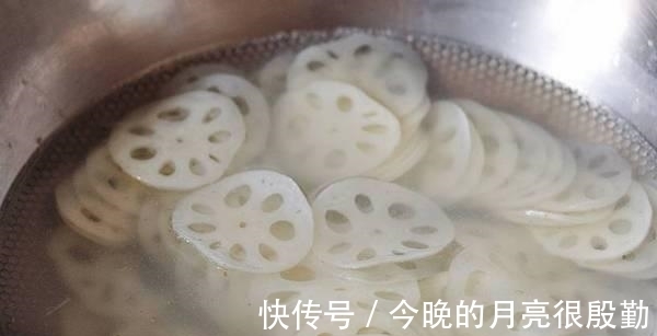 小葱|为什么你做的凉拌藕不爽脆, 又黑又硬, 原因在这里!