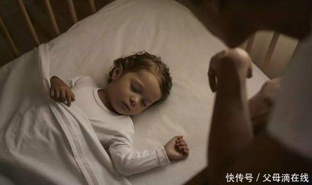 犯错|睡觉前,家长不要做这“3件事”,对孩子身高发育有阻碍,要知晓