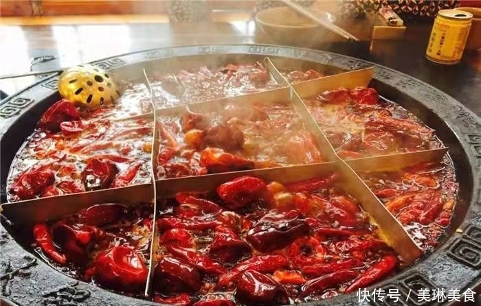 吃火锅|在老外眼中的“饺子国”,吃遍需要一两年?网友:我要吃火锅