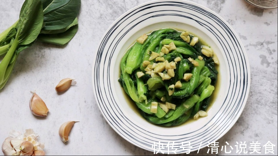 蚝油油菜的家常做法，这几个关键步骤要做好，油菜才入味下饭
