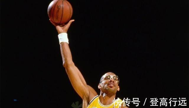 科比|盘点在NBA入选10次以上全明星的球星，各个都是名人堂级别