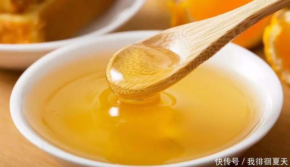 排便总是很困难不妨常吃4种食物,排便会变得更顺畅