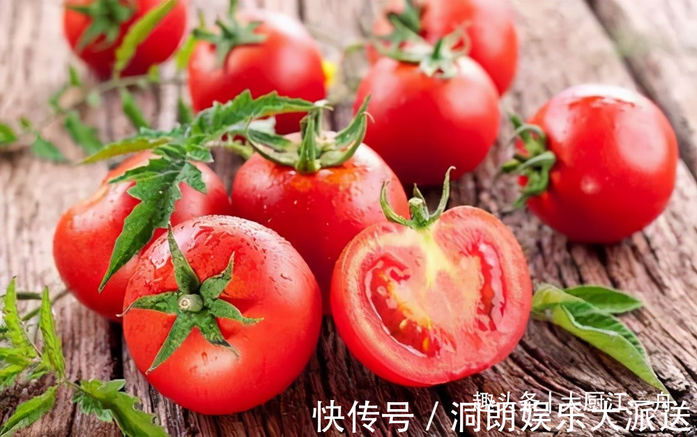 买西红柿时，选5片叶还是6片叶老菜农别再买错了，难吃还费钱