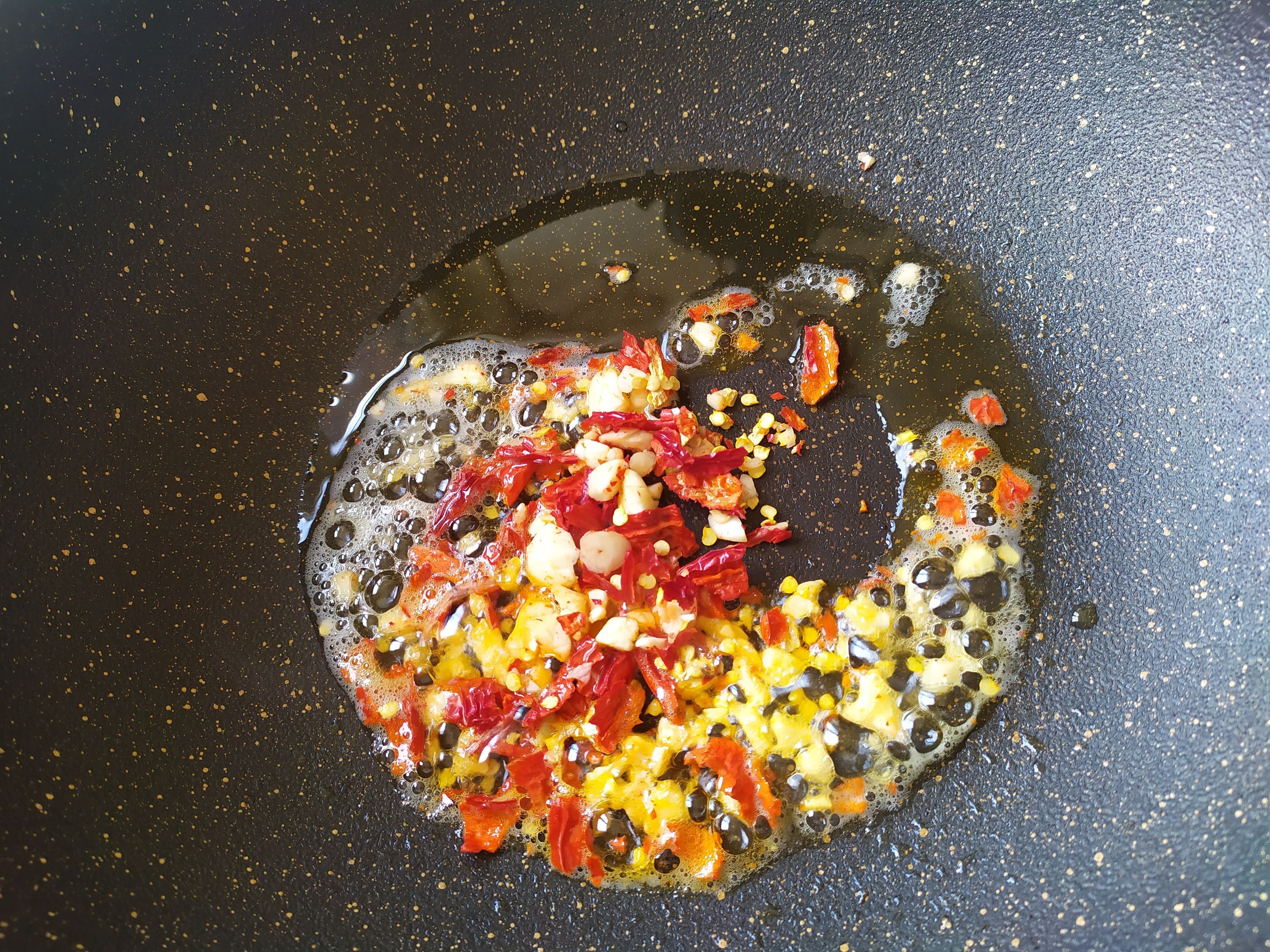 很多人不懂此菜,天然叶酸含量极高,只要5毛钱一斤