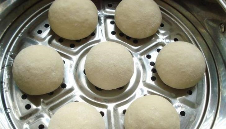 蒸馒头,记住“3次醒发”,很多人只醒了一次,难怪馒头发硬塌陷