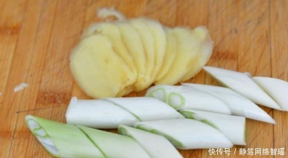 炖羊肉时,不要放下面两种食材,不然羊肉会很难吃!