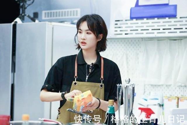 孟家|任正非的第二任妻子姚凌,曾是得力秘书,比丈夫小30岁,温婉动人