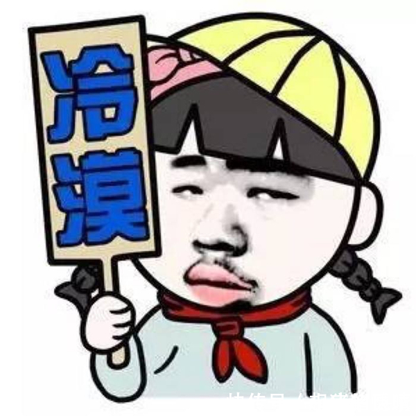 |搞笑GIF：这货就这么在这玩半天了，连小鱼干都不吃