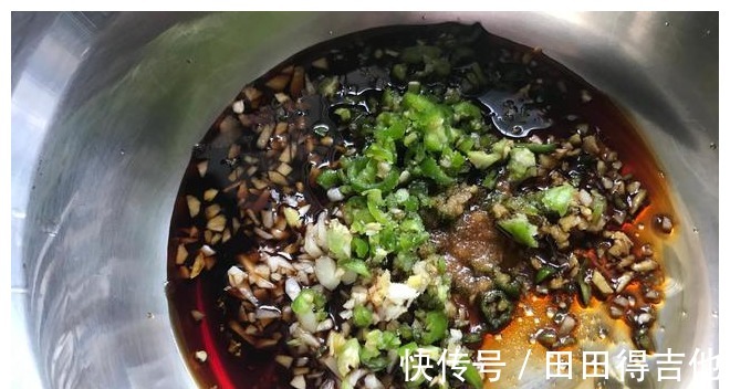 青椒|这菜是“脂肪收割机”,刮油脂清肠道,隔三差五吃,瘦出小蛮腰!