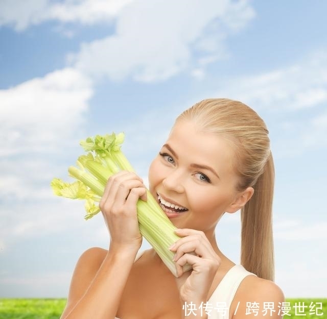 血压|芹菜如何食用才能达到降压的最大功效?