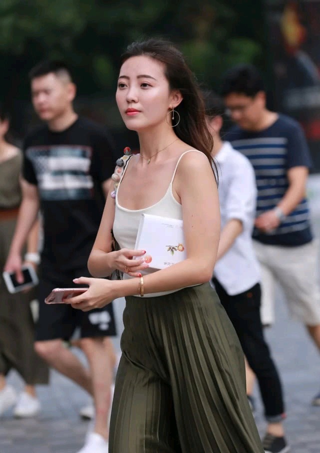 超级|黑色时尚牛仔热裤,超级性感又有料!