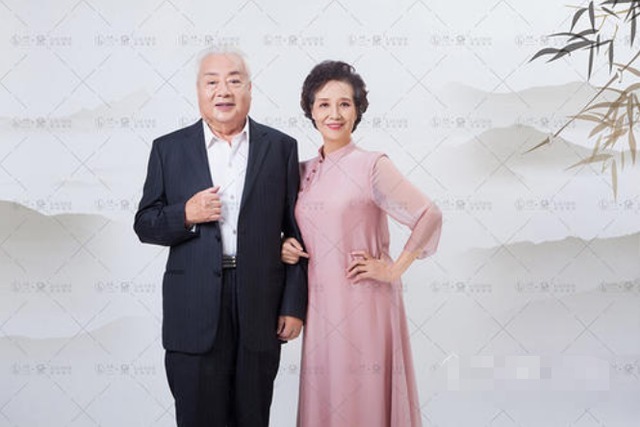 佛像&他是如来佛祖,因扮相太真遭路人跪拜,买佛像发现上面都是自己