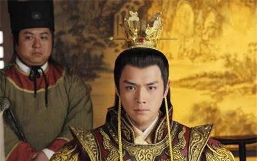 他是3岁考科举的神童,跟太子是哥们,谁知太子登台后却备受冷落